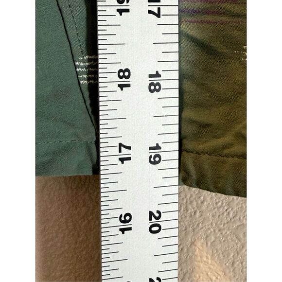 Patagonia Sage Green Western Print Dirt Craft Bike Shorts Women's Size 6 - Picture 11 of 14